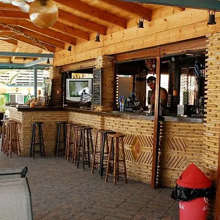 Villas Nostos فندق *